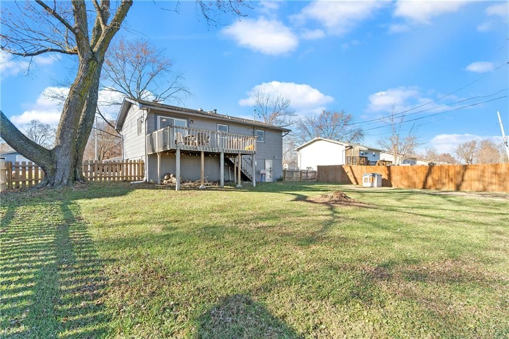 217 Maple Terrace — photo 27