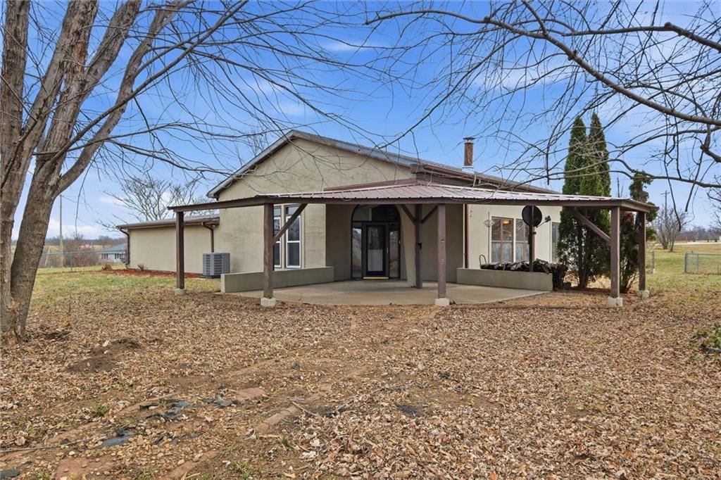 1904 NW 850th Road — photo 36