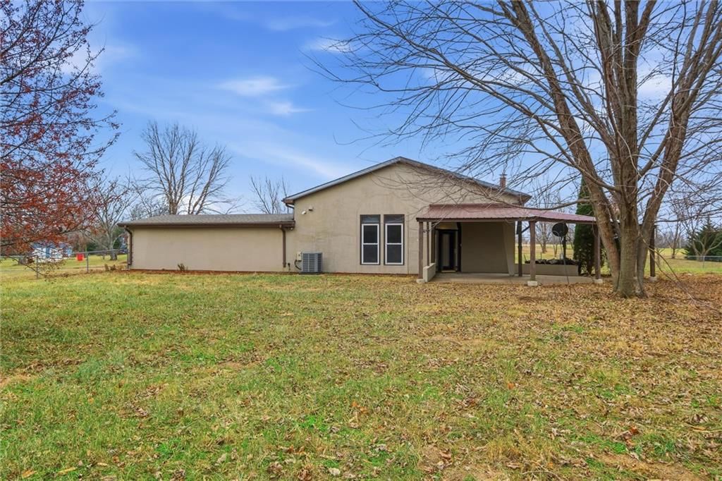1904 NW 850th Road — photo 37