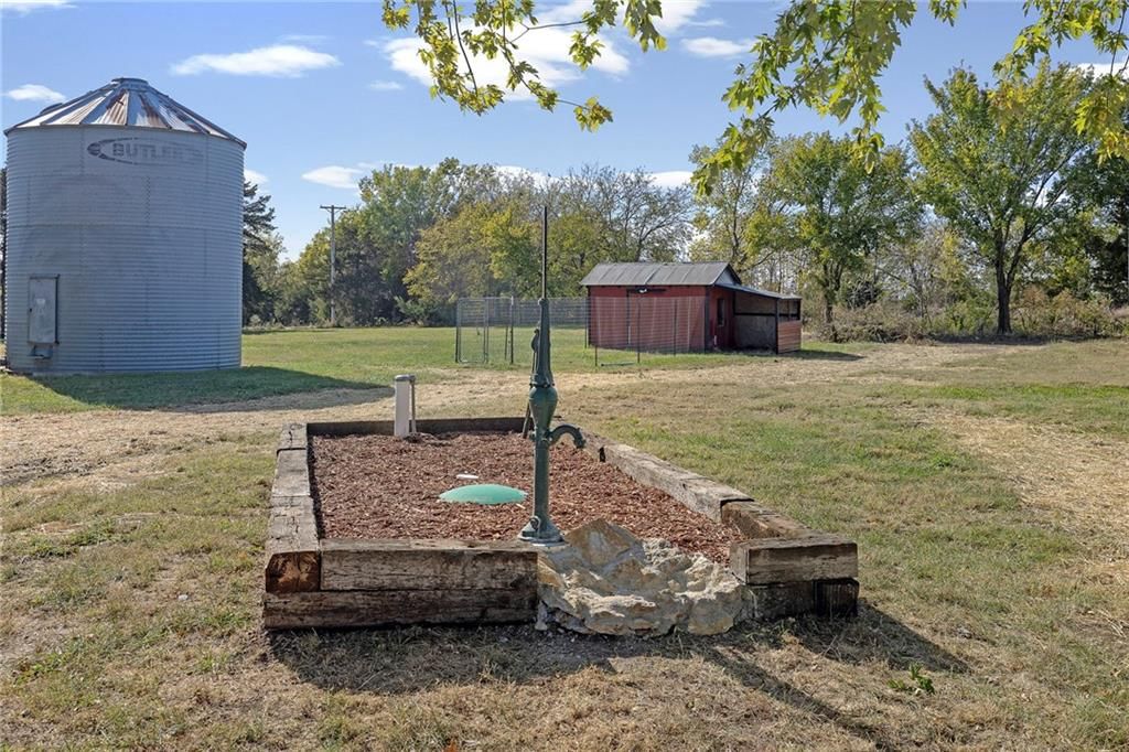 22244 NW 1400th Road — photo 33