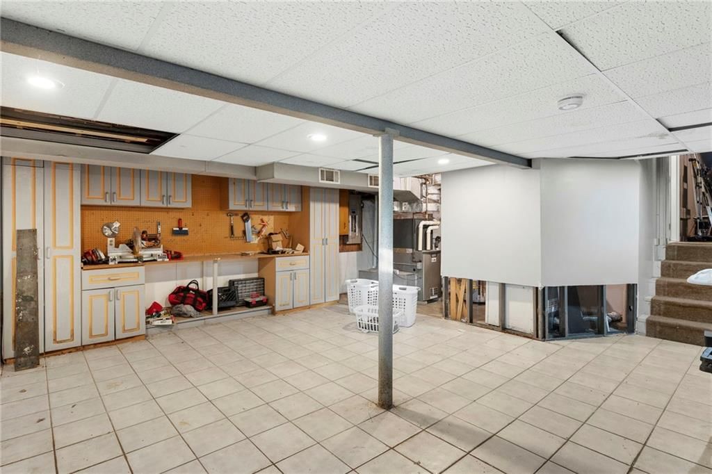 5600 W 63rd Terrace — photo 34