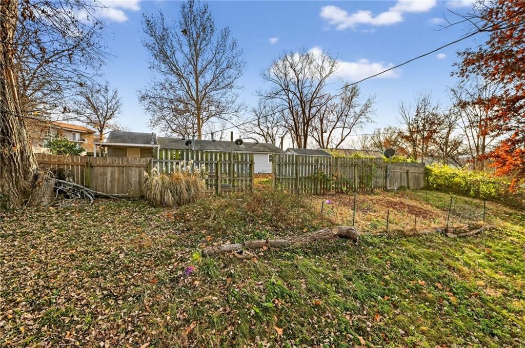 200 NW 63rd Terrace — photo 10