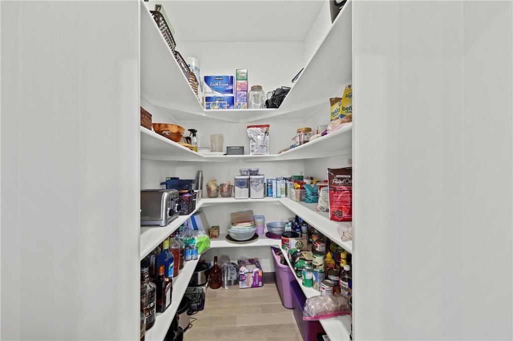 814 NW Hickory Ridge Drive — photo 14