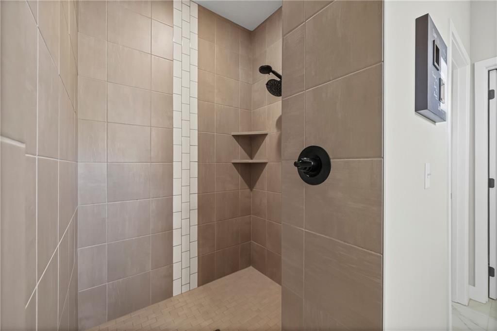 814 NW Hickory Ridge Drive — photo 20