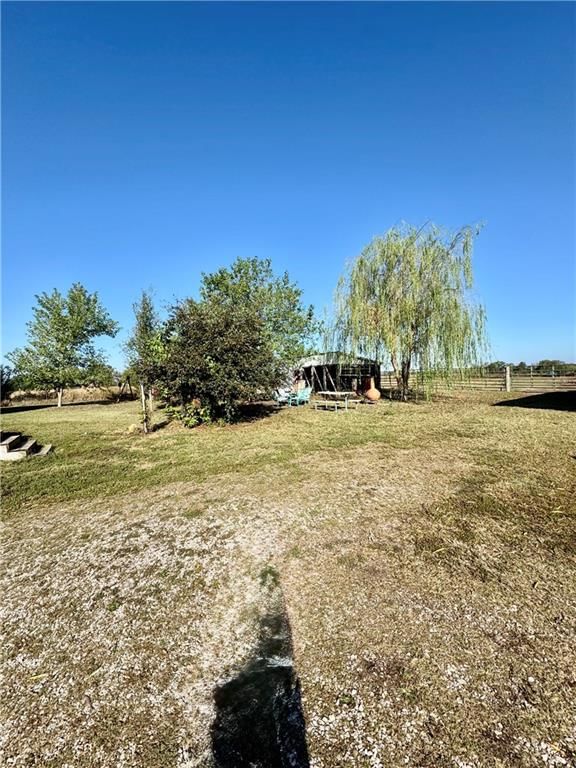 1883 Maple Road — photo 30