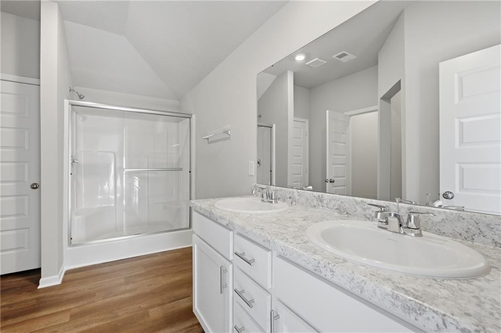 541 W Bluebird Street — photo 15
