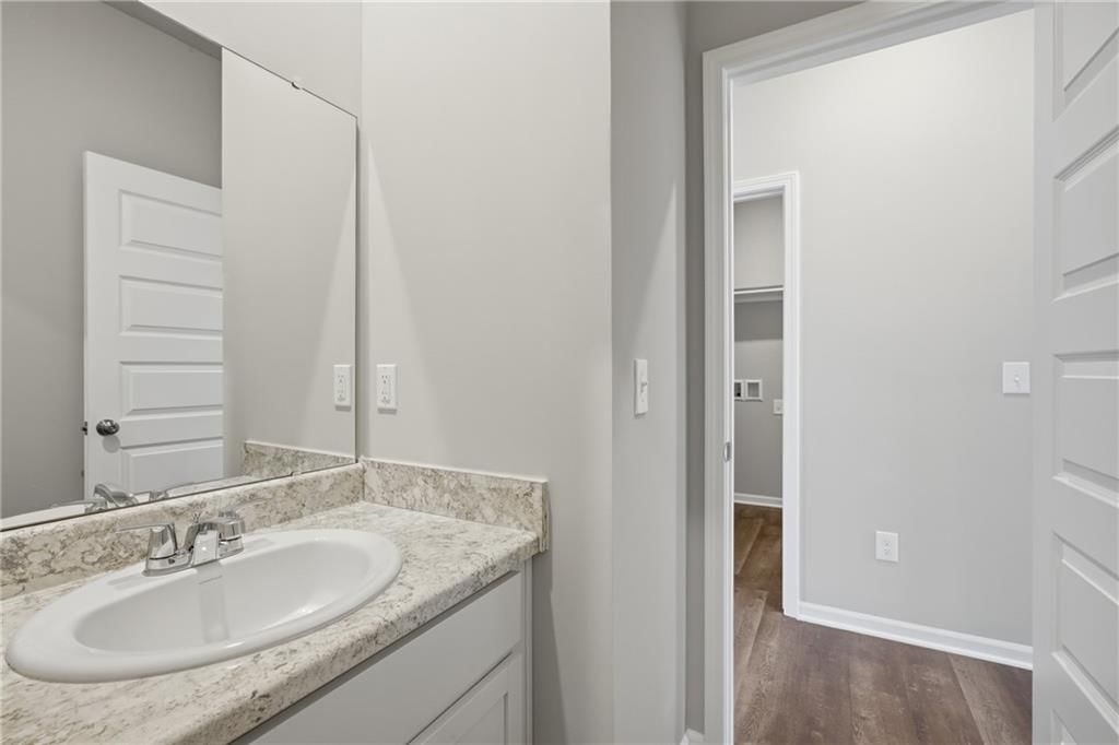 541 W Bluebird Street — photo 21
