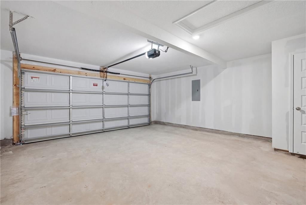 541 W Bluebird Street — photo 27