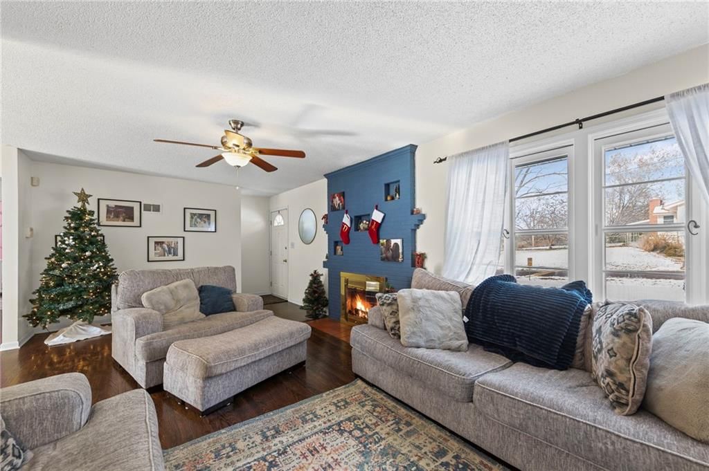 407 NE 61st Terrace — photo 5