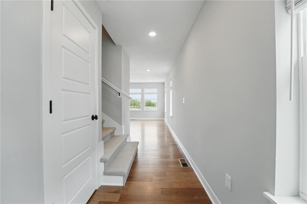 8720 SW Edgewater Drive — photo 19