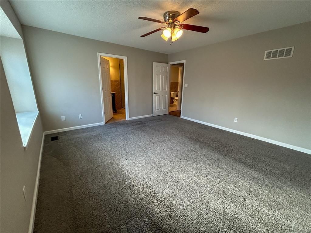 732 SW Raintree Drive — photo 13