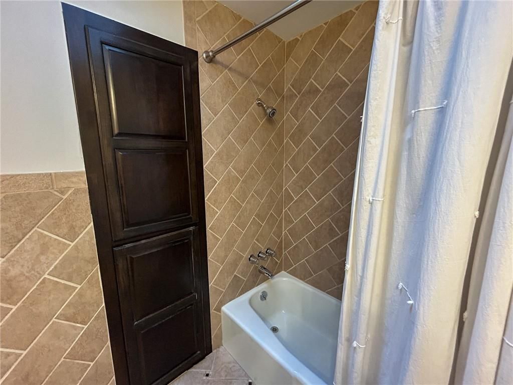 732 SW Raintree Drive — photo 20