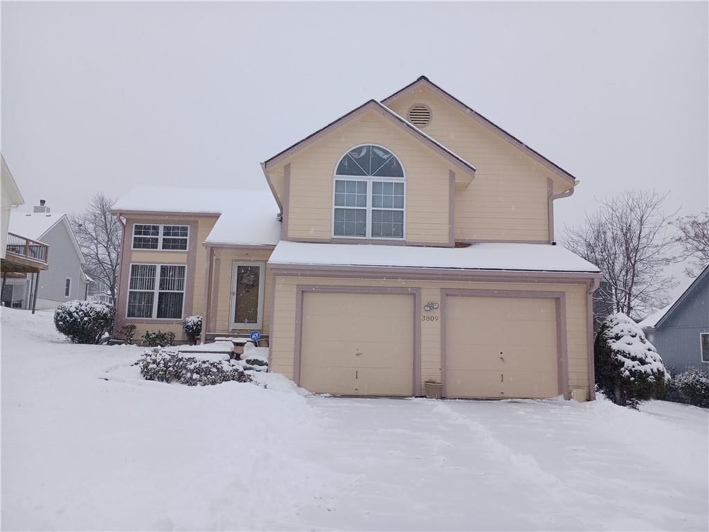 3809 Bernard Powell Drive, Kansas City, MO