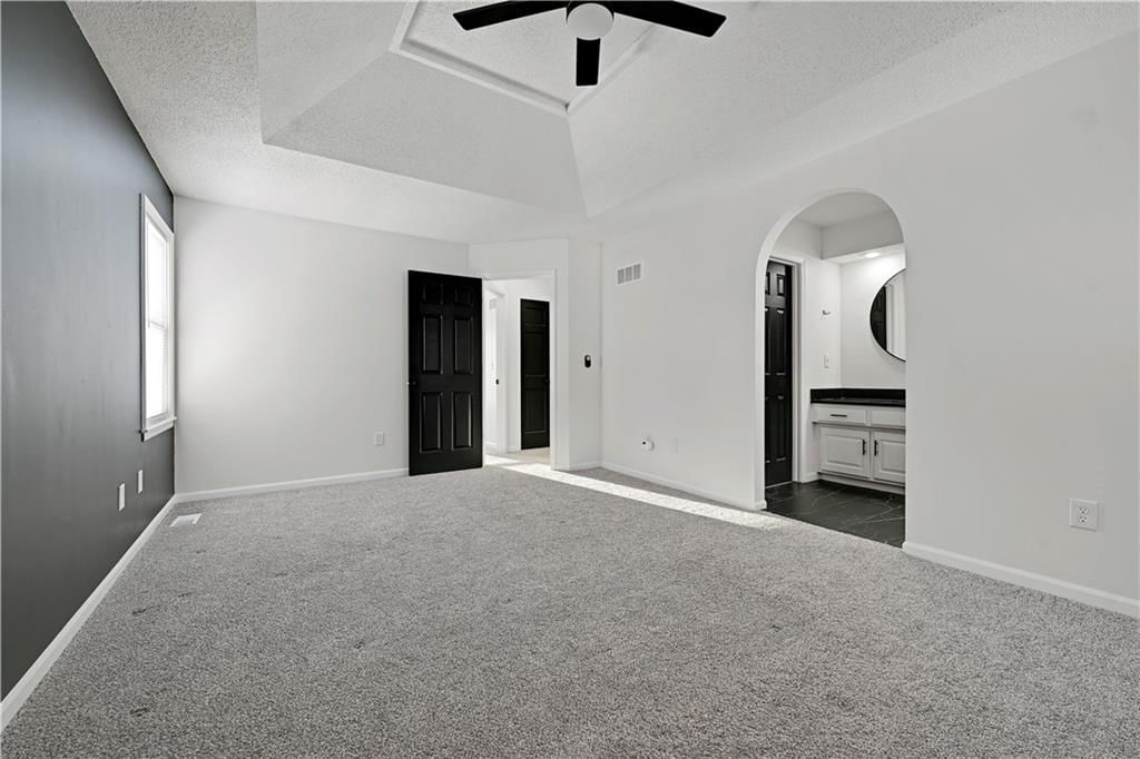 5807 Noland Road — photo 19