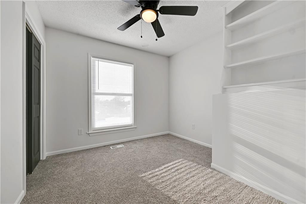 5807 Noland Road — photo 24