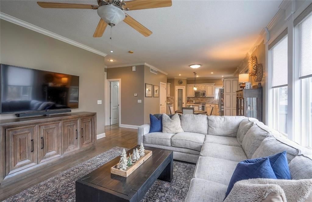 15245 Linden Court — photo 21