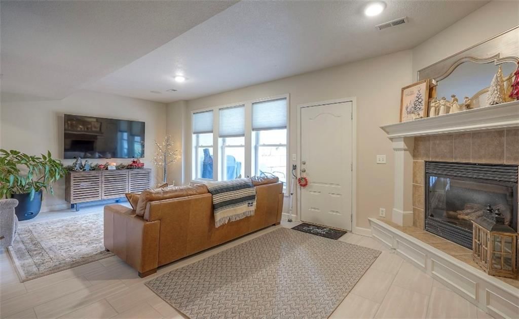 15245 Linden Court — photo 35