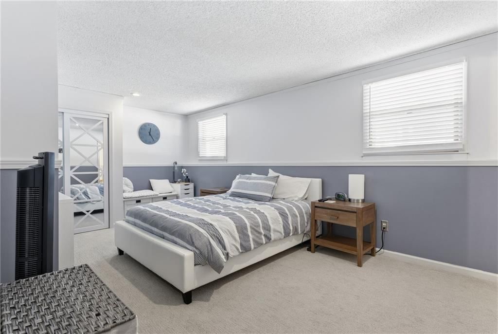 2212 S Halley Court — photo 9