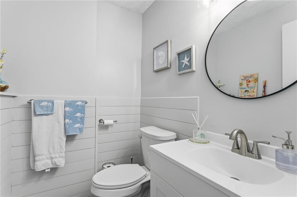 2212 S Halley Court — photo 15