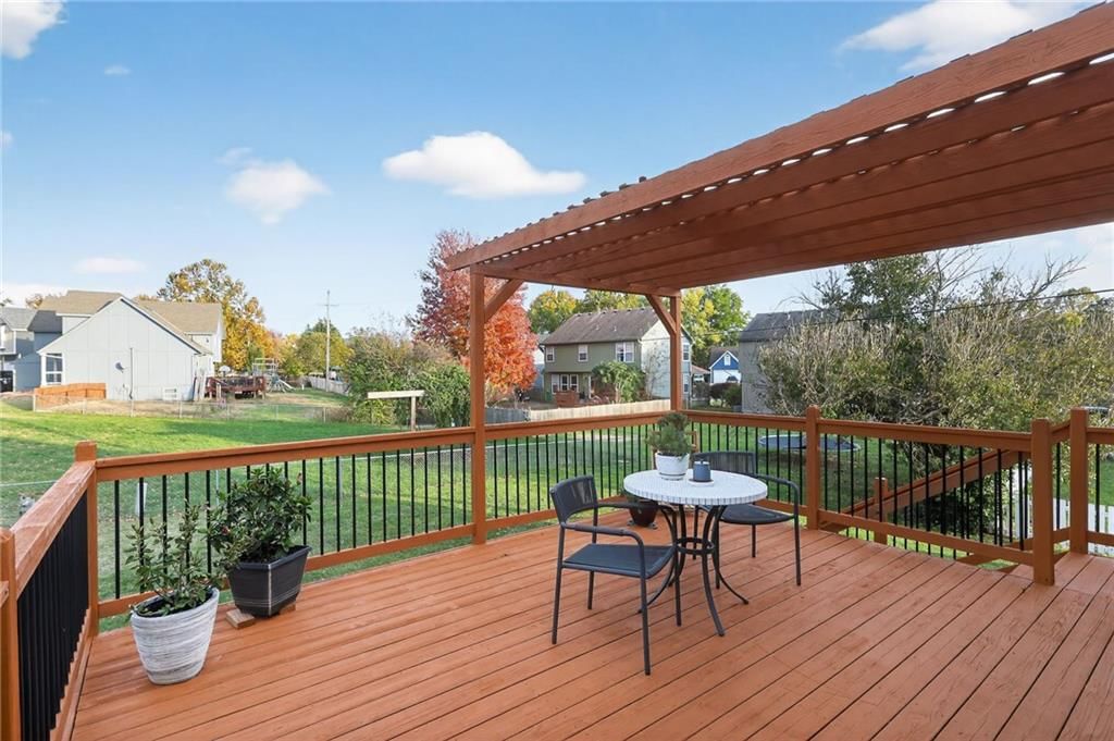 2212 S Halley Court — photo 22