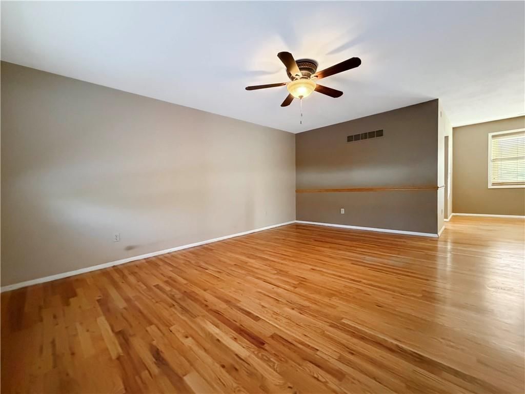8501 NE 56th Street — photo 11