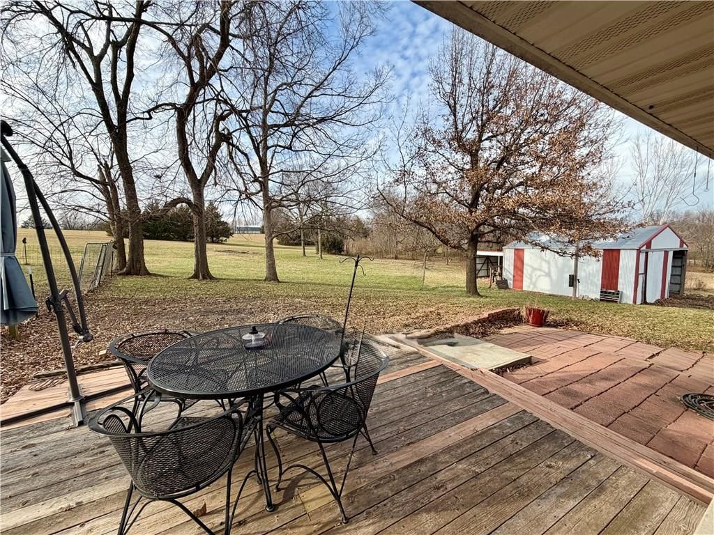 7890 SE Freeway Farms Drive — photo 3