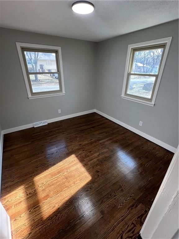 9744 Wallace Avenue — photo 17