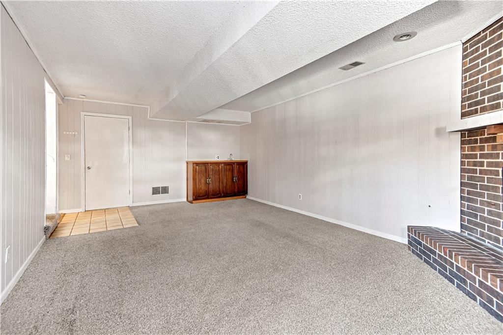 1610 E Elm Terrace — photo 12