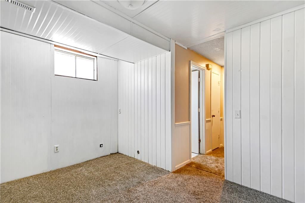 1610 E Elm Terrace — photo 13