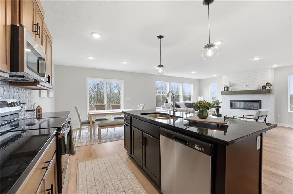 773 Creekmoor Drive — photo 19