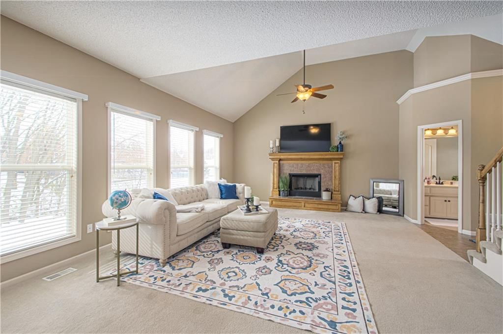 17855 W 160TH Street — photo 5