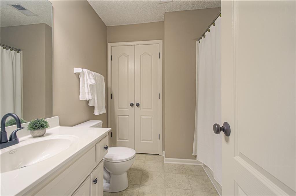 17855 W 160TH Street — photo 24