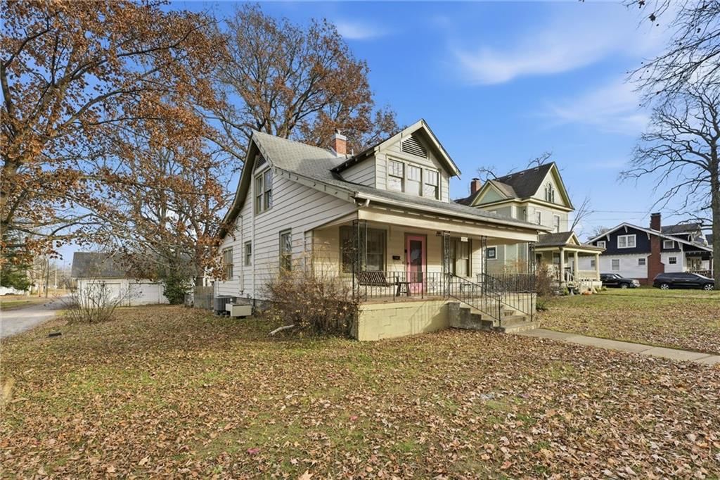 409 N Delaware Street — photo 3