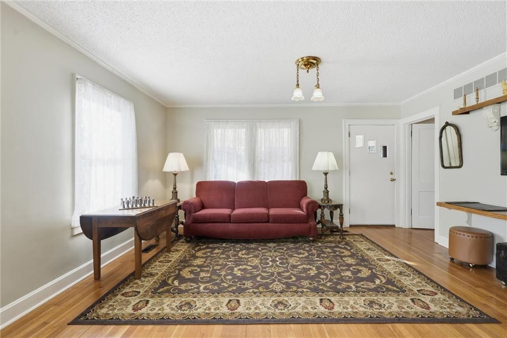 409 N Delaware Street — photo 4