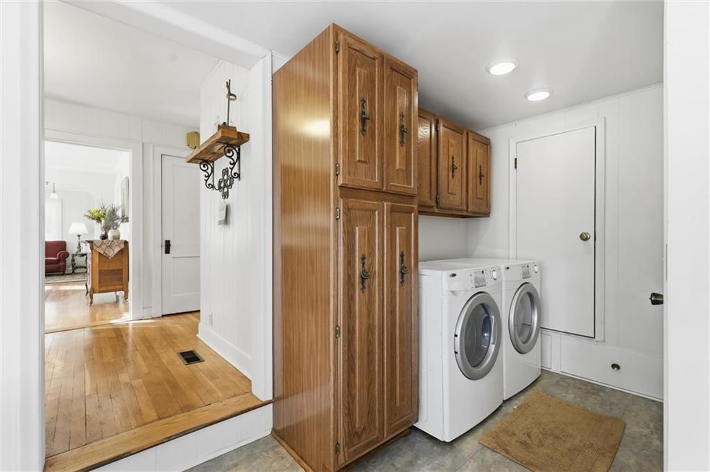 409 N Delaware Street — photo 14