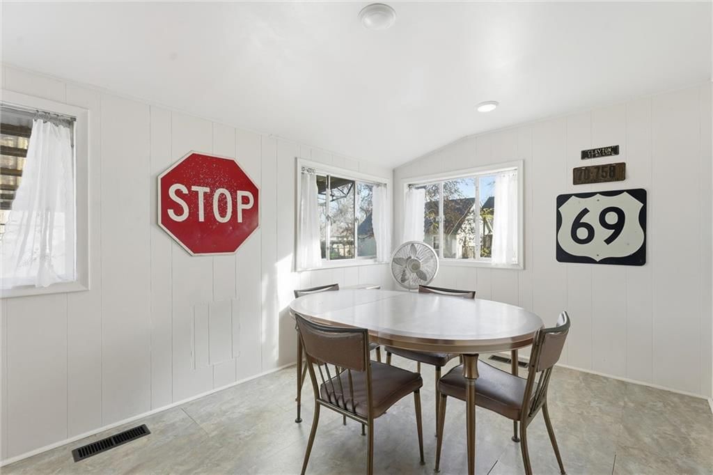 409 N Delaware Street — photo 16