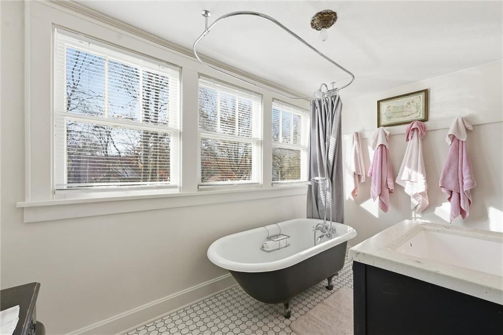 409 N Delaware Street — photo 26