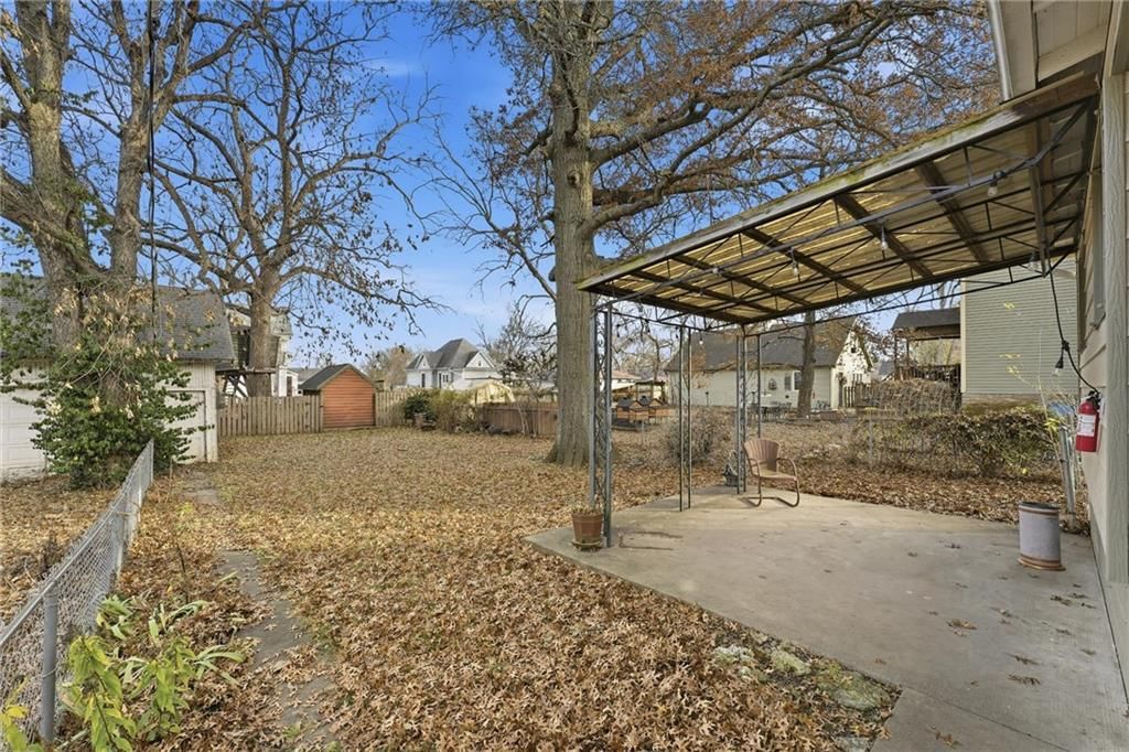 409 N Delaware Street — photo 29