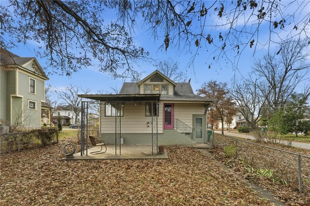 409 N Delaware Street — photo 31
