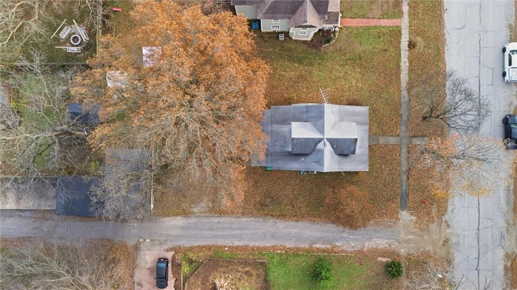 409 N Delaware Street — photo 35