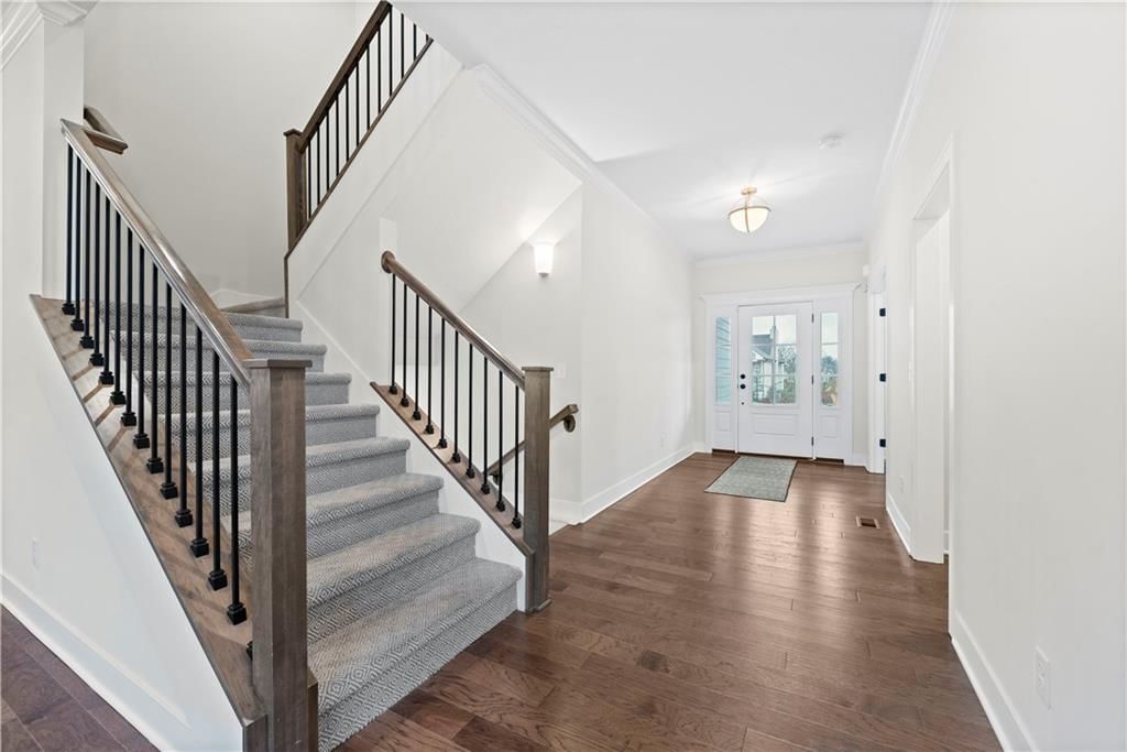 334 NW Ambersham Drive — photo 10