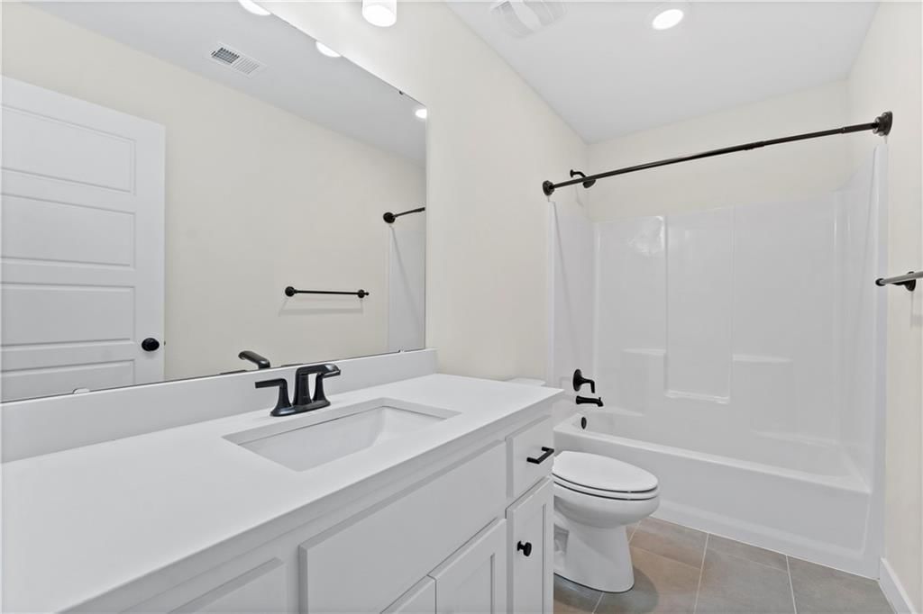 334 NW Ambersham Drive — photo 18