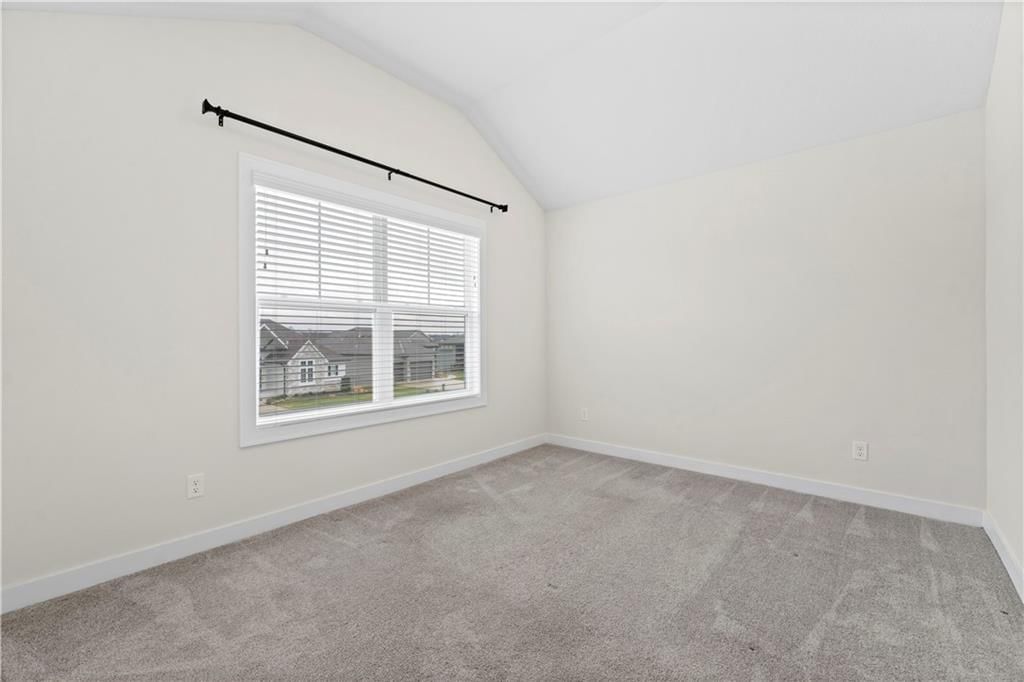 334 NW Ambersham Drive — photo 22