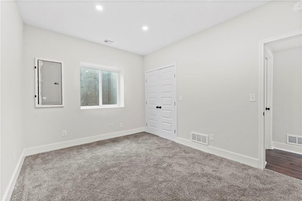 334 NW Ambersham Drive — photo 39