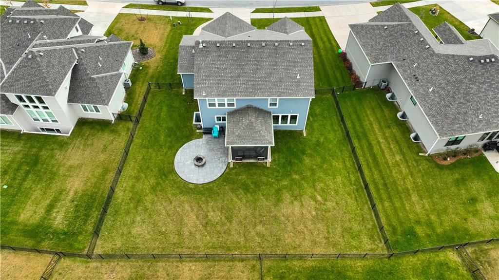 334 NW Ambersham Drive — photo 46