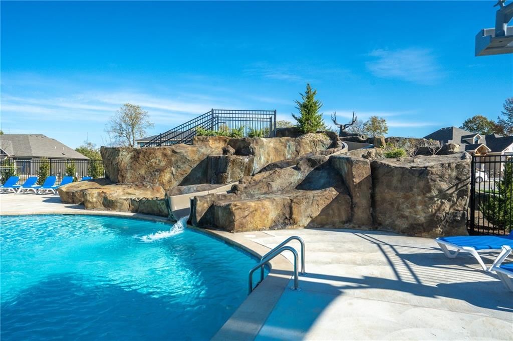 334 NW Ambersham Drive — photo 49