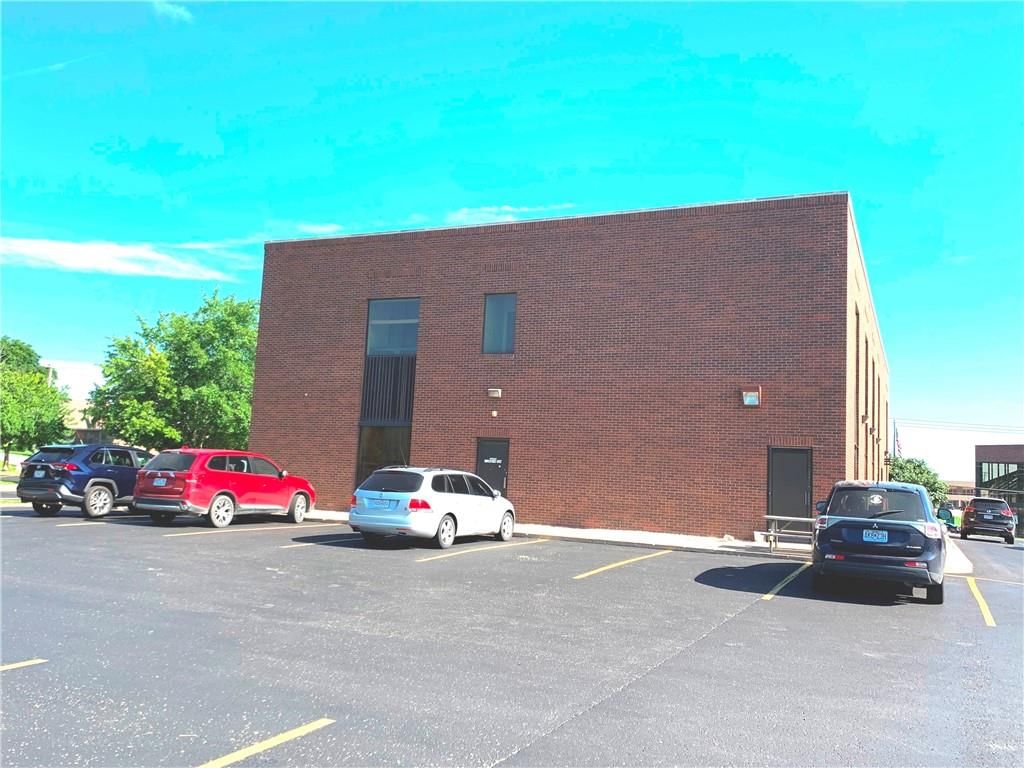 3110 Suite 203, Karnes Road — photo 2
