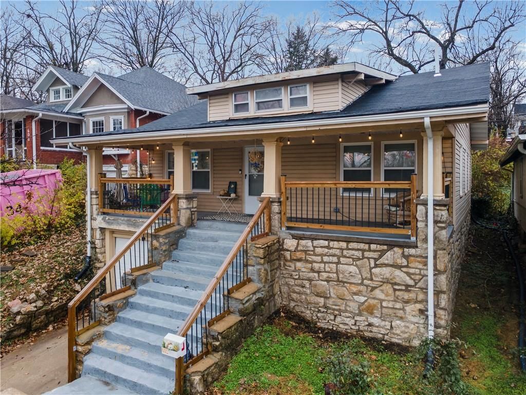 602 Saint Louis Avenue — photo 2