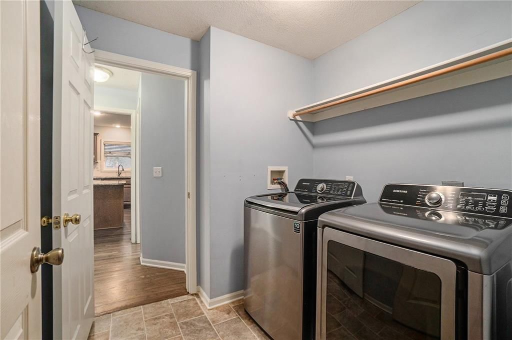 14421 W 139th Street — photo 24