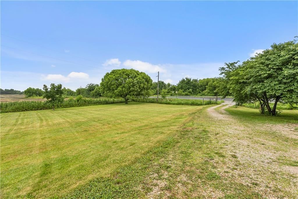 15975 Chieftain Road — photo 8